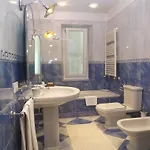Nocleg ze śniadaniem La Casa Di Anny Di Charme Diano Marina