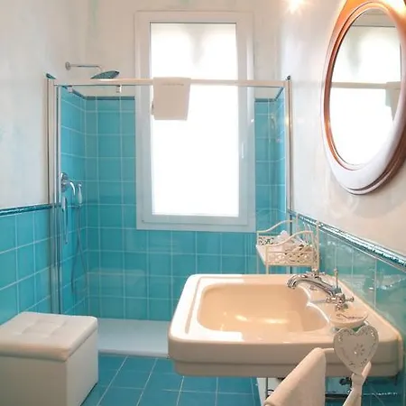 Frühstückspension La Casa Di Anny Di Charme Diano Marina