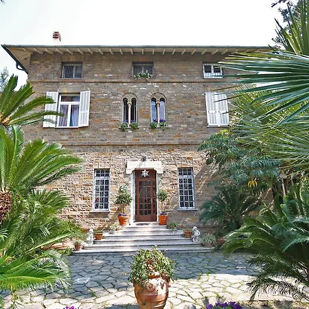 La Casa Di Anny Di Charme Bed and Breakfast